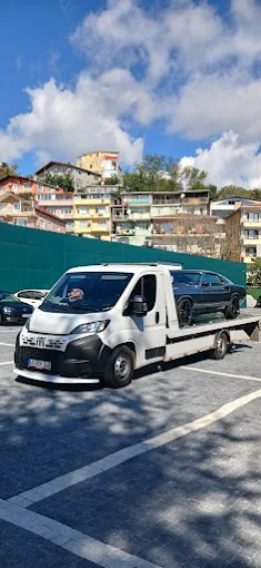 Ahtapot çekici ile lüks araç taşıma Manisa